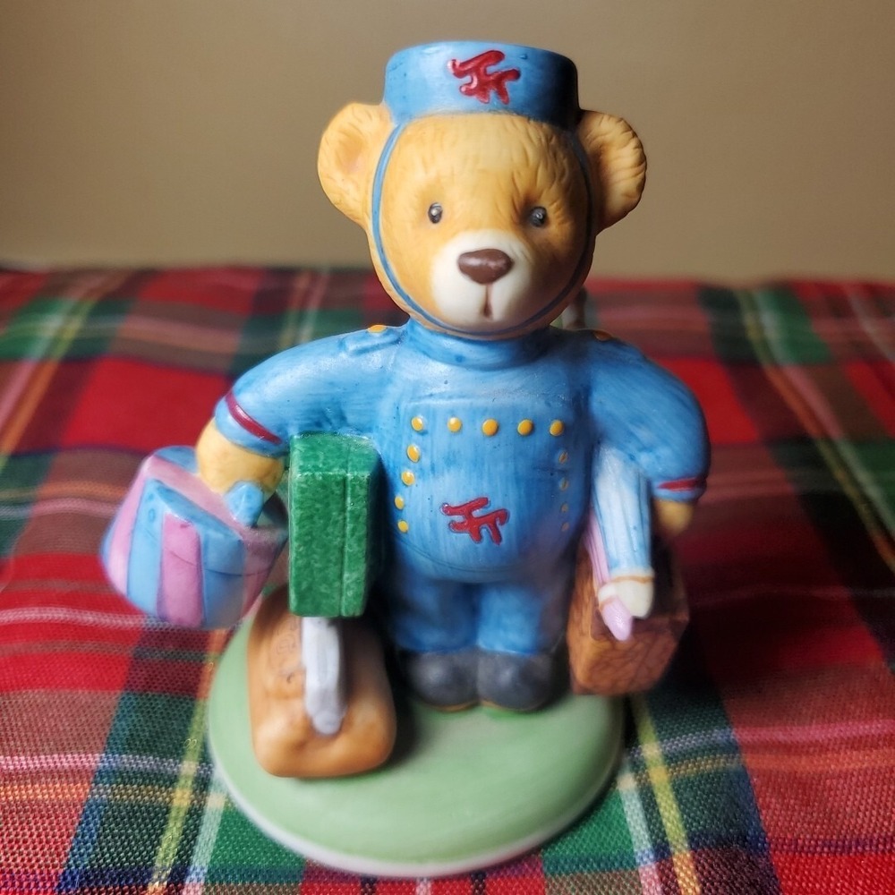 Vintage Franklin Mint Fine Porcelain Bear "Max" 1986 Collectible Figurine